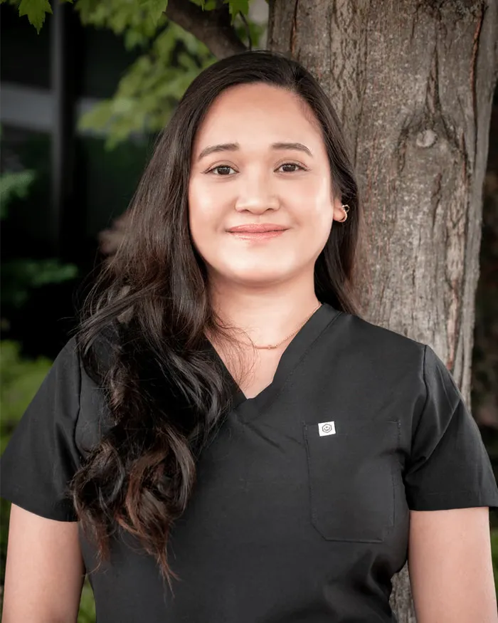 Des, Chairside Assistant at Regehr Family Dental